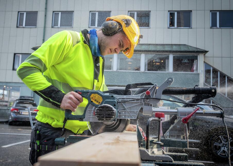 Elev ved BAS-skolen Even Solheim hos Kivijervi Entreprenør AS NNM 2021